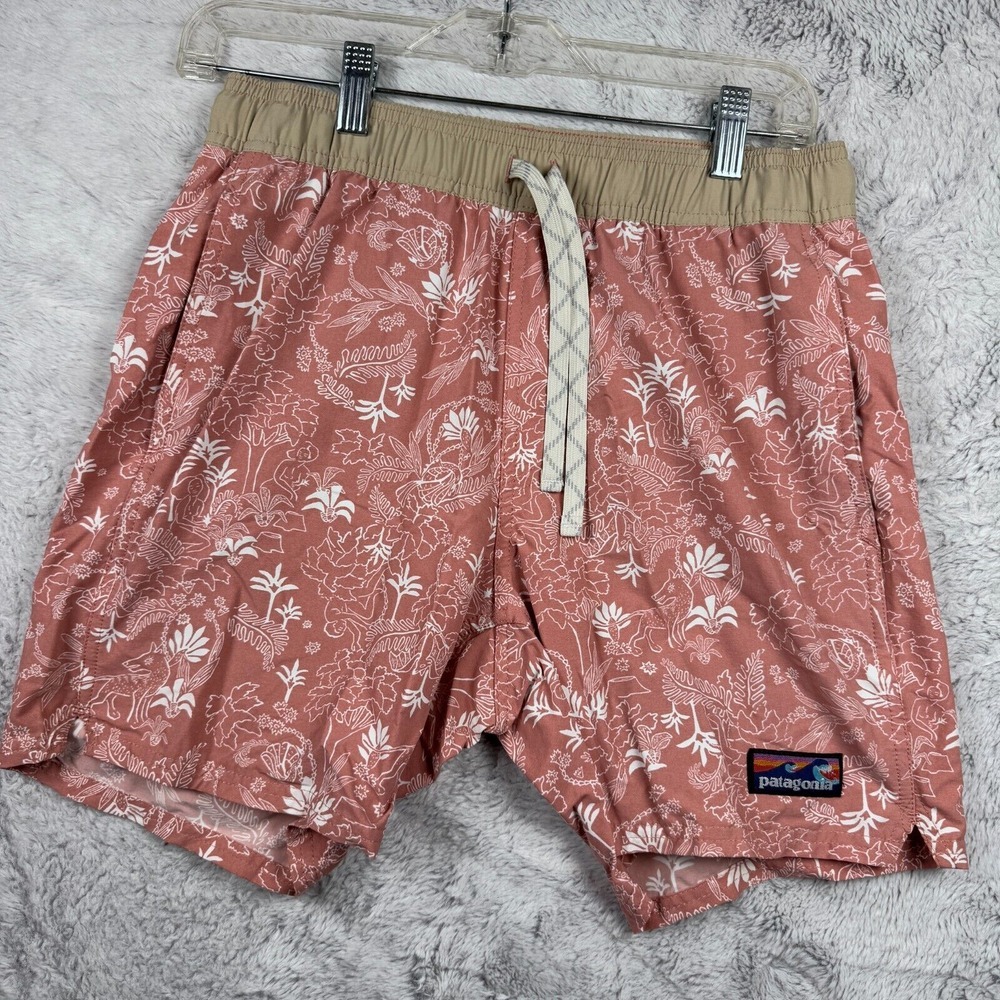 Patagonia Stretch Wavefarer‎ Volley Board Shorts Floral Palms Salmon Pink 6"  S